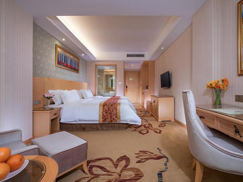 Vienna Hotel Shenzhen Fuyong Village Fenghuangwei المظهر الخارجي الصورة